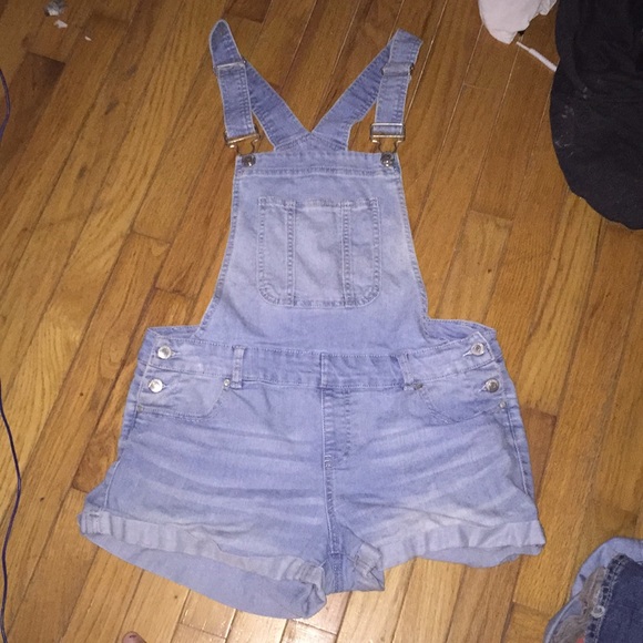 Overall shorts - Picture 1 of 1